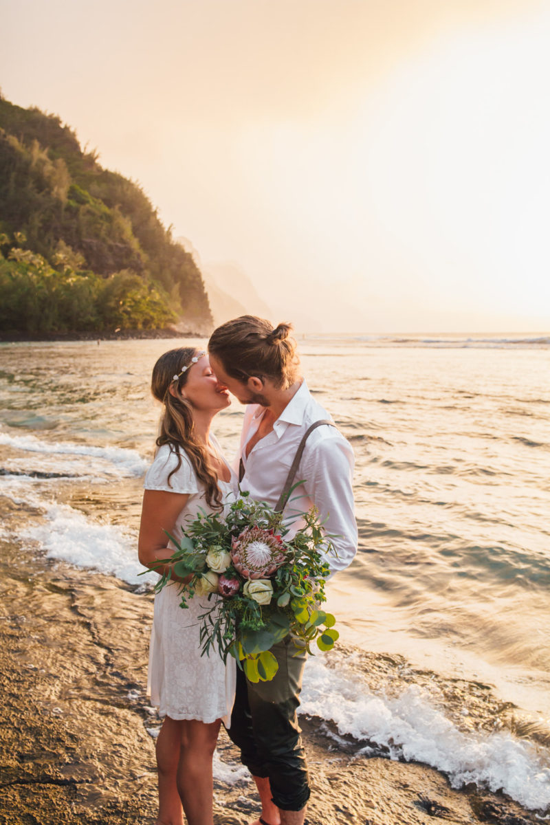 kauai elopement photographer