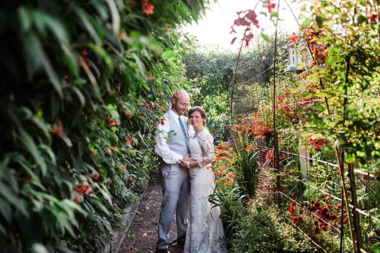 Ithaca Wedding Photographer Gardens: Darcy & Matt