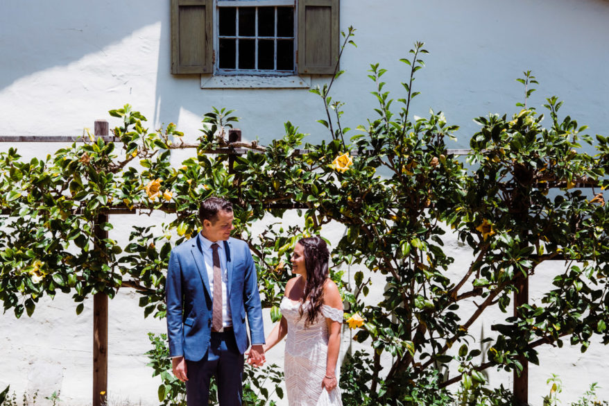 ithaca-wedding-photographer-garden-courtyard