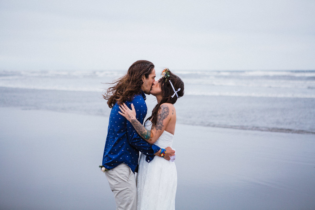 finger-lakes-beach-elopement-photographer