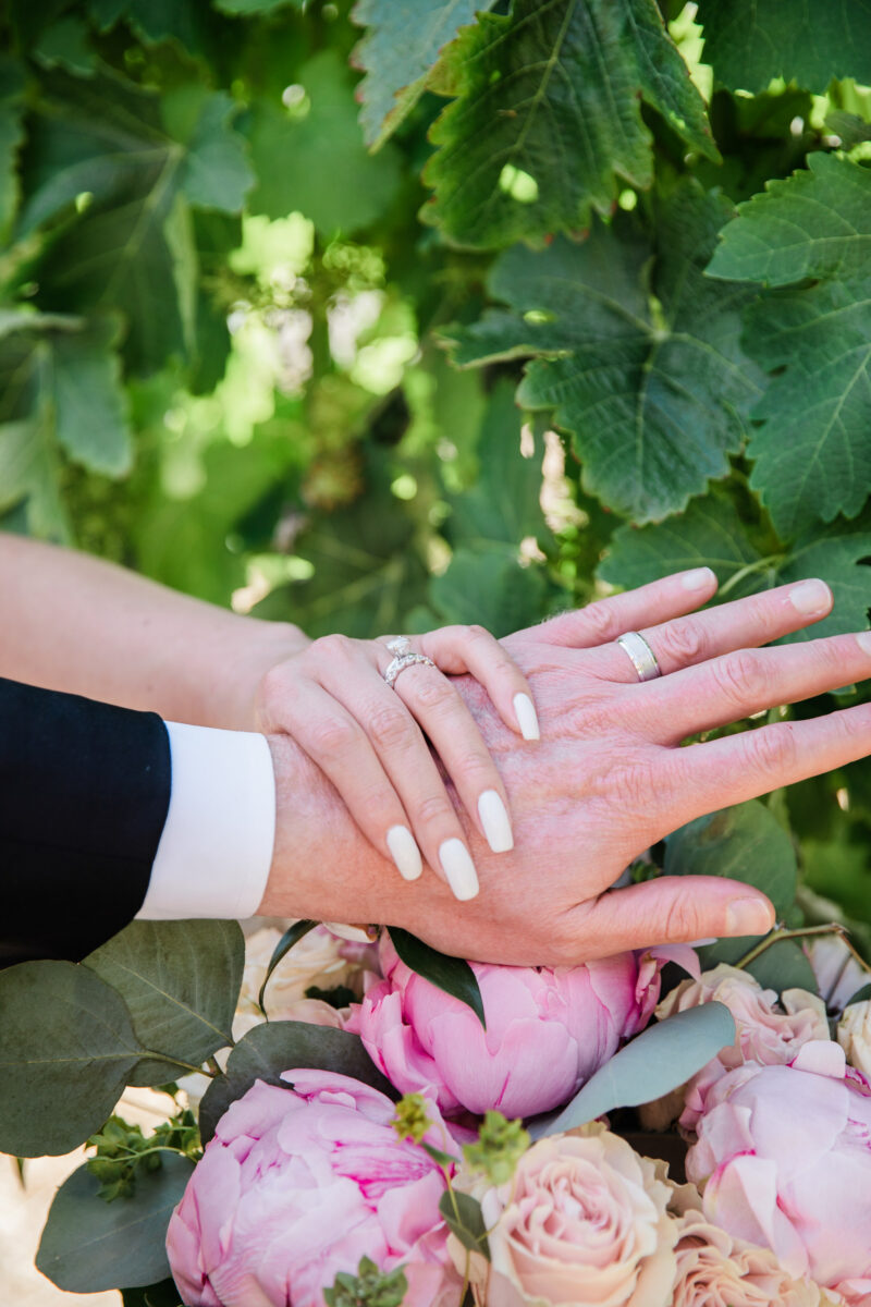 finger-lakes-wedding-photographer-vineyard