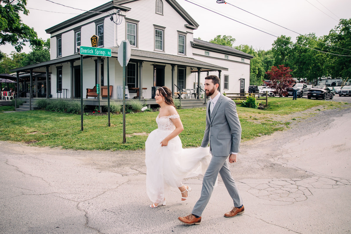 cayuga-shoreline-wedding-photography