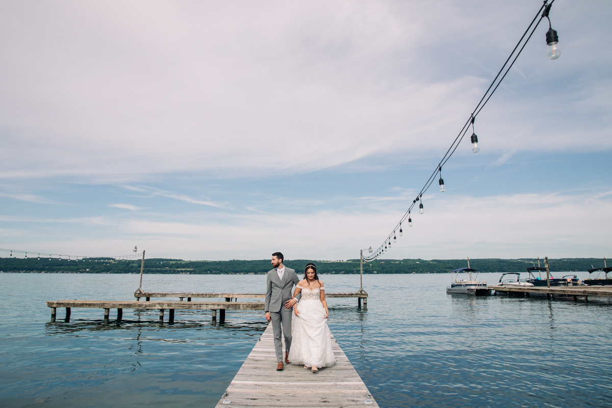 cayuga-shoreline-wedding-photography