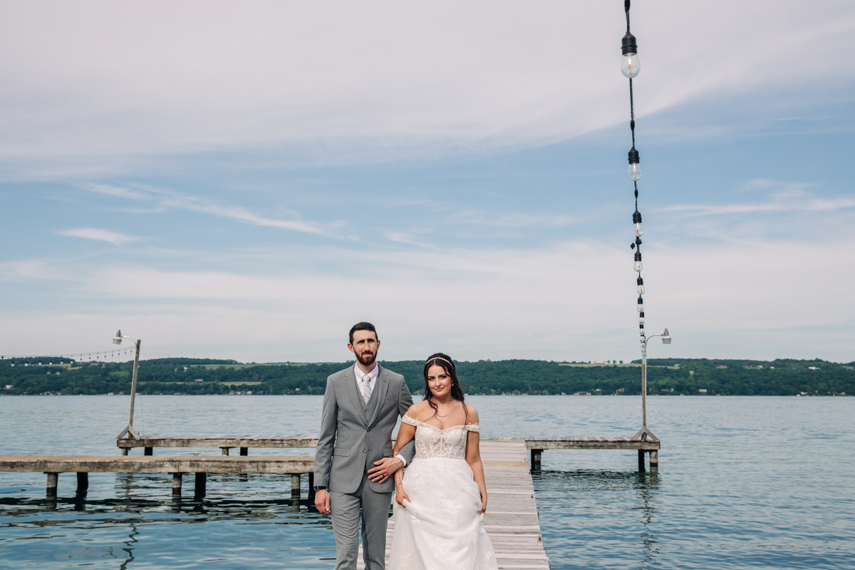 cayuga-shoreline-wedding-photography