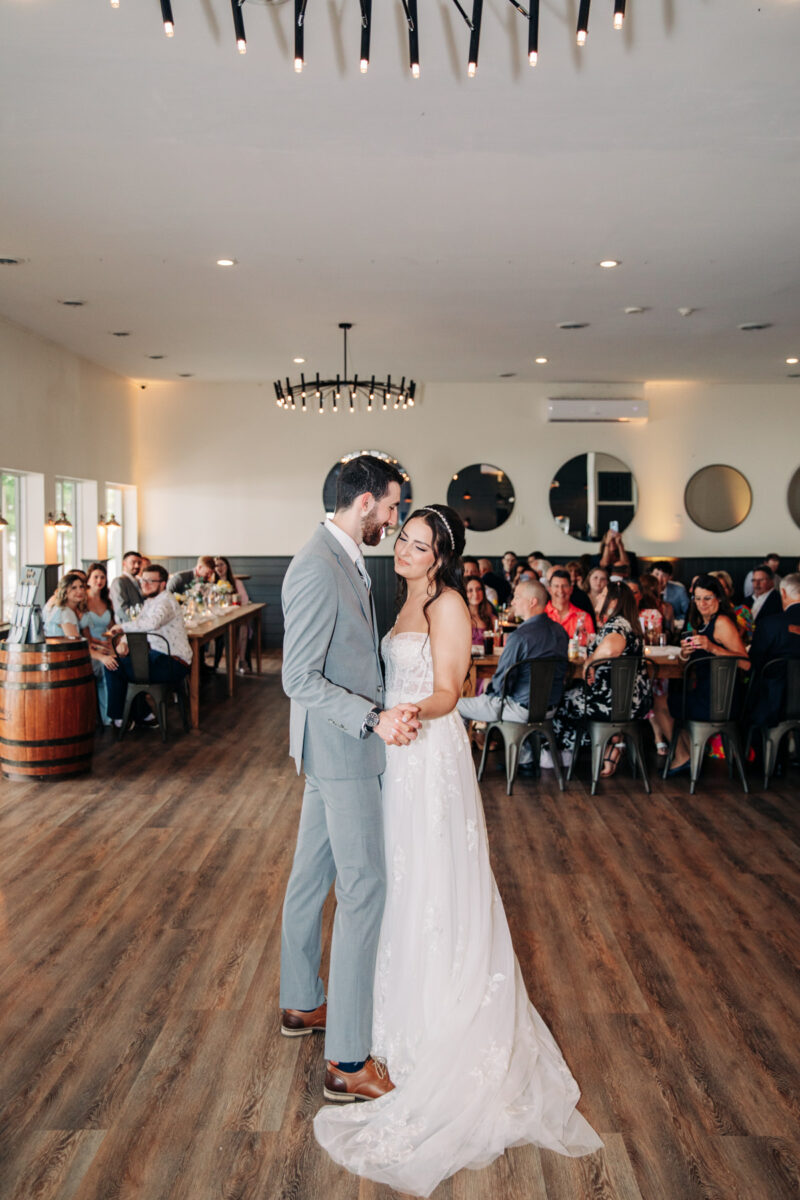 cayuga-shoreline-wedding-photography