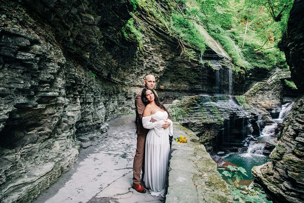 watkins-glen-engagement-session