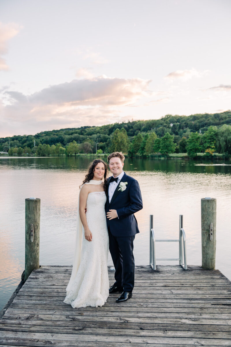 ithaca-farmers-market-wedding-photography