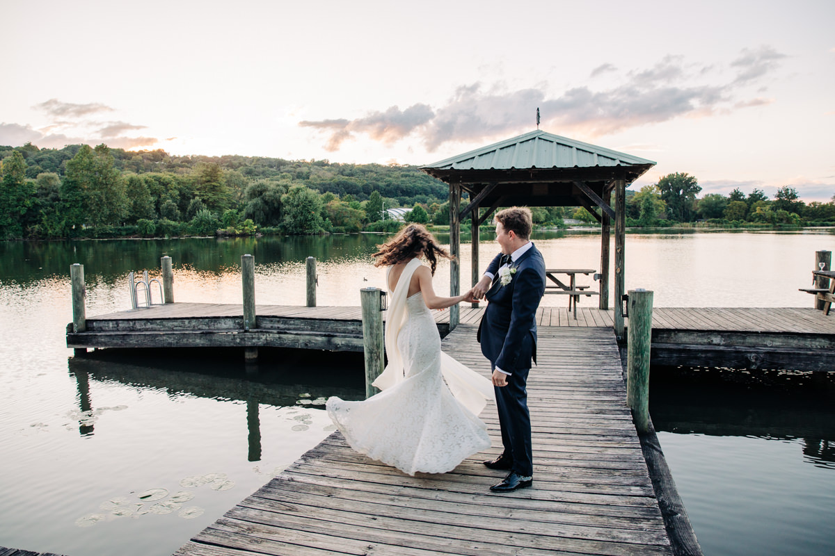 ithaca-farmers-market-wedding-photography