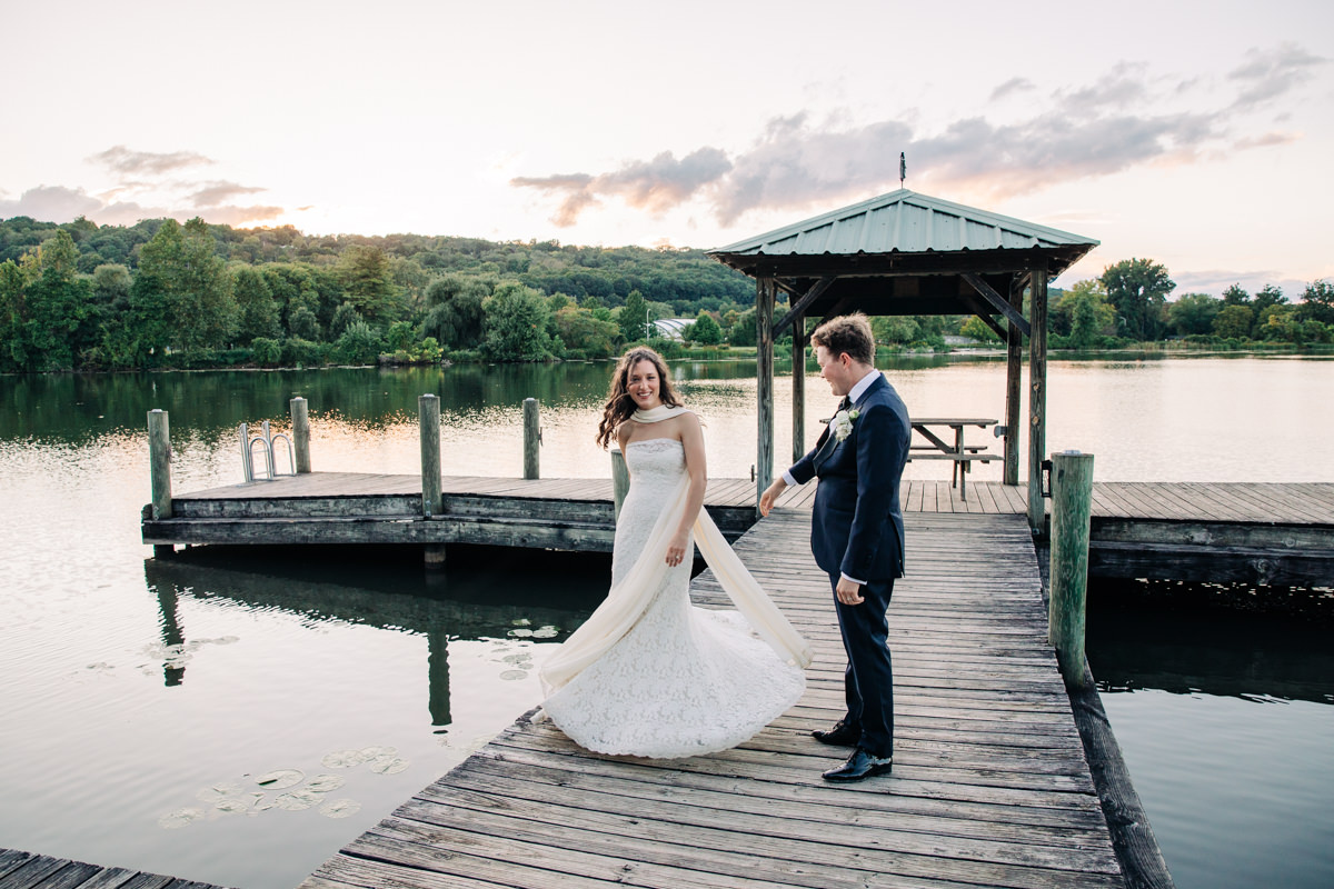 ithaca-farmers-market-wedding-photography