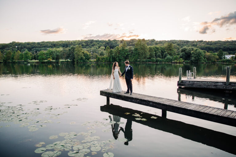 ithaca-farmers-market-wedding-finger-lakes-photographer