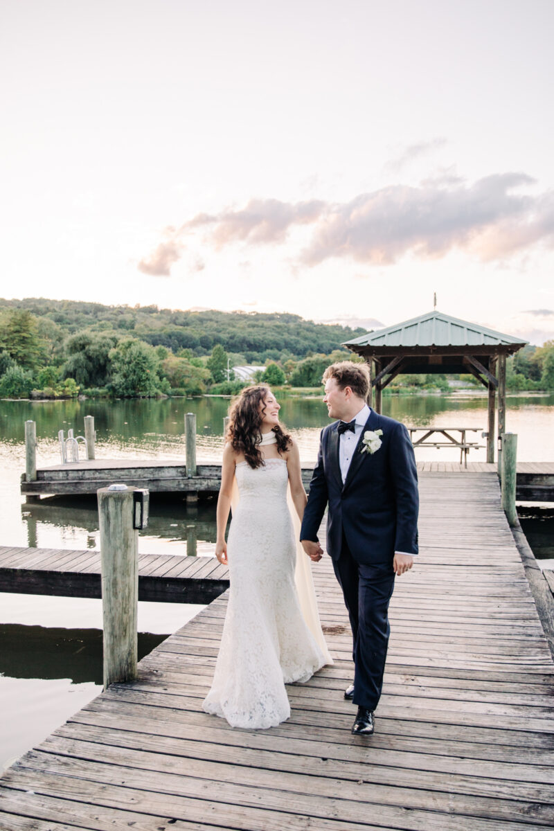 ithaca-farmers-market-wedding-photography