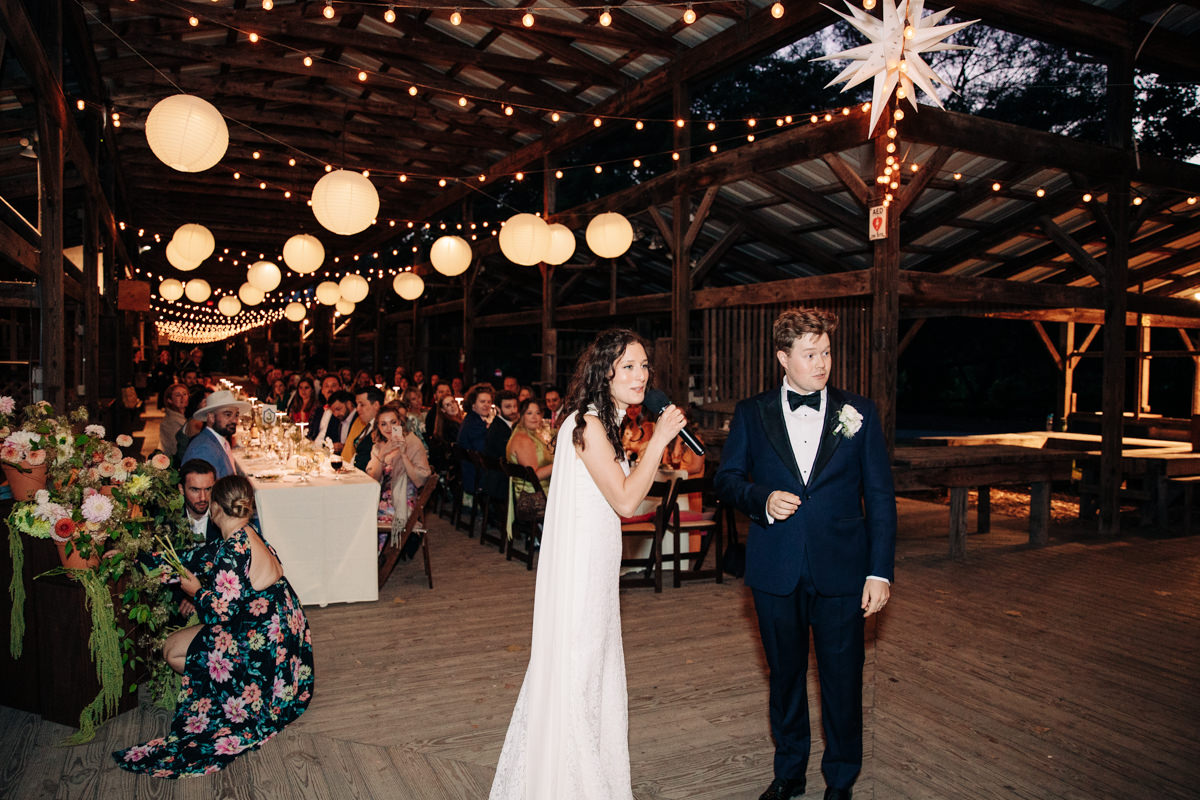ithaca-farmers-market-wedding-photography