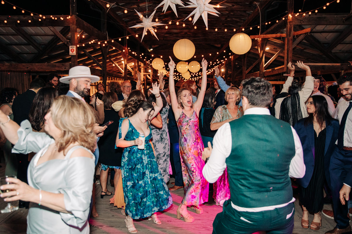 ithaca-farmers-market-wedding-photography