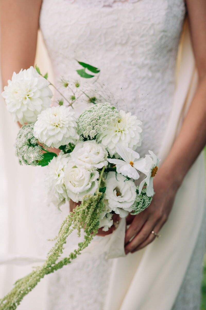 ithaca-farmers-market-wedding-photography
