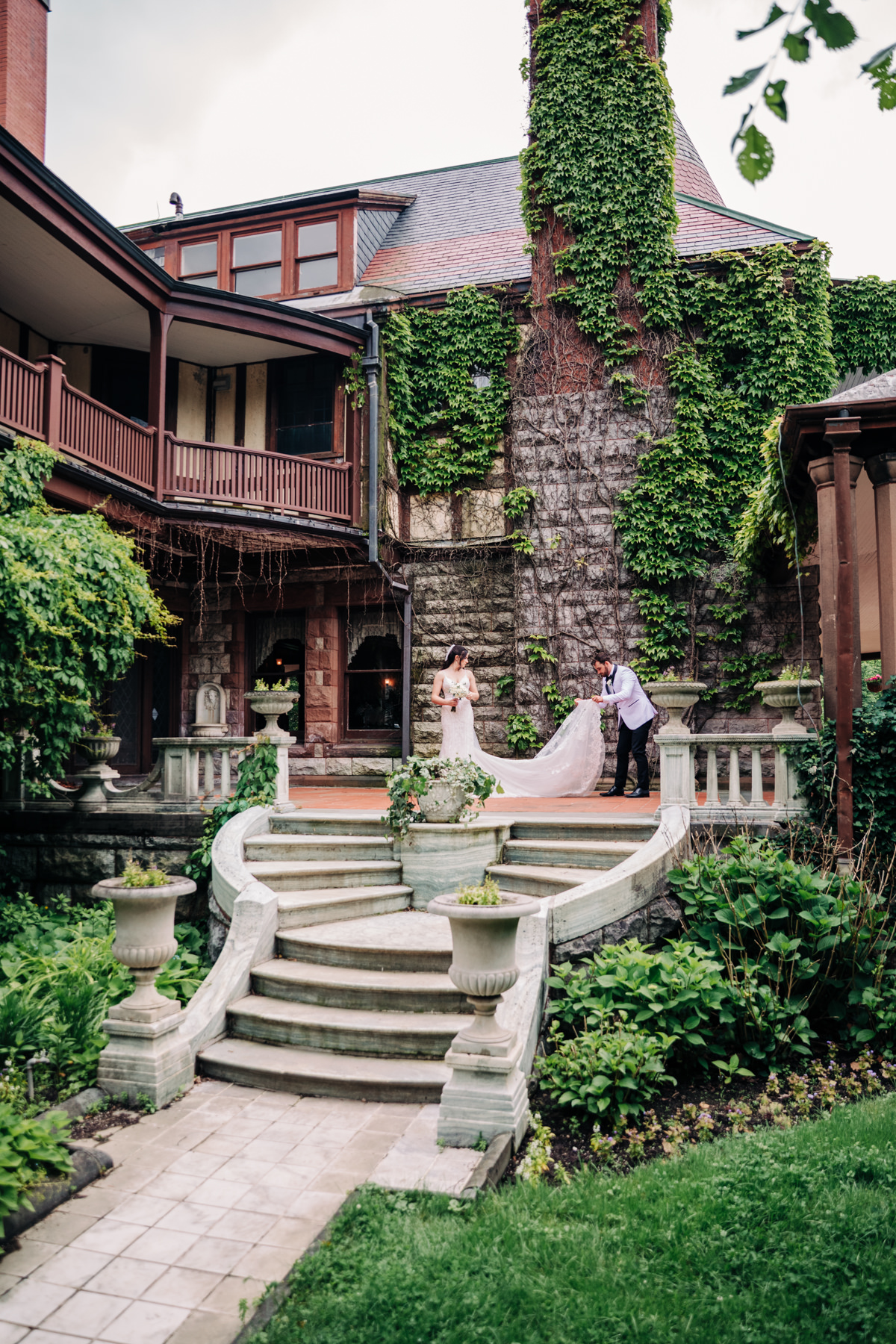 ithaca-ny-photojournalistic-wedding-photography