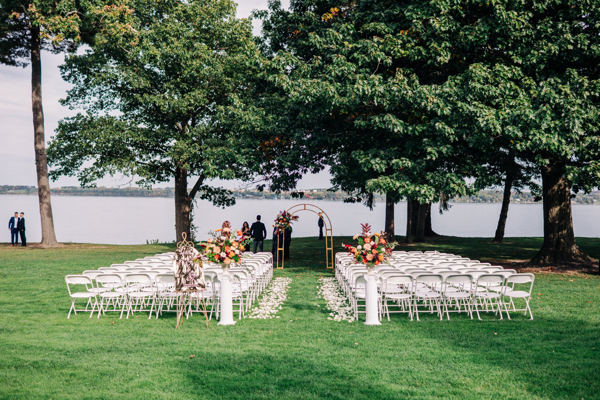 belhurst-castle-finger-lakes-wedding-photographer