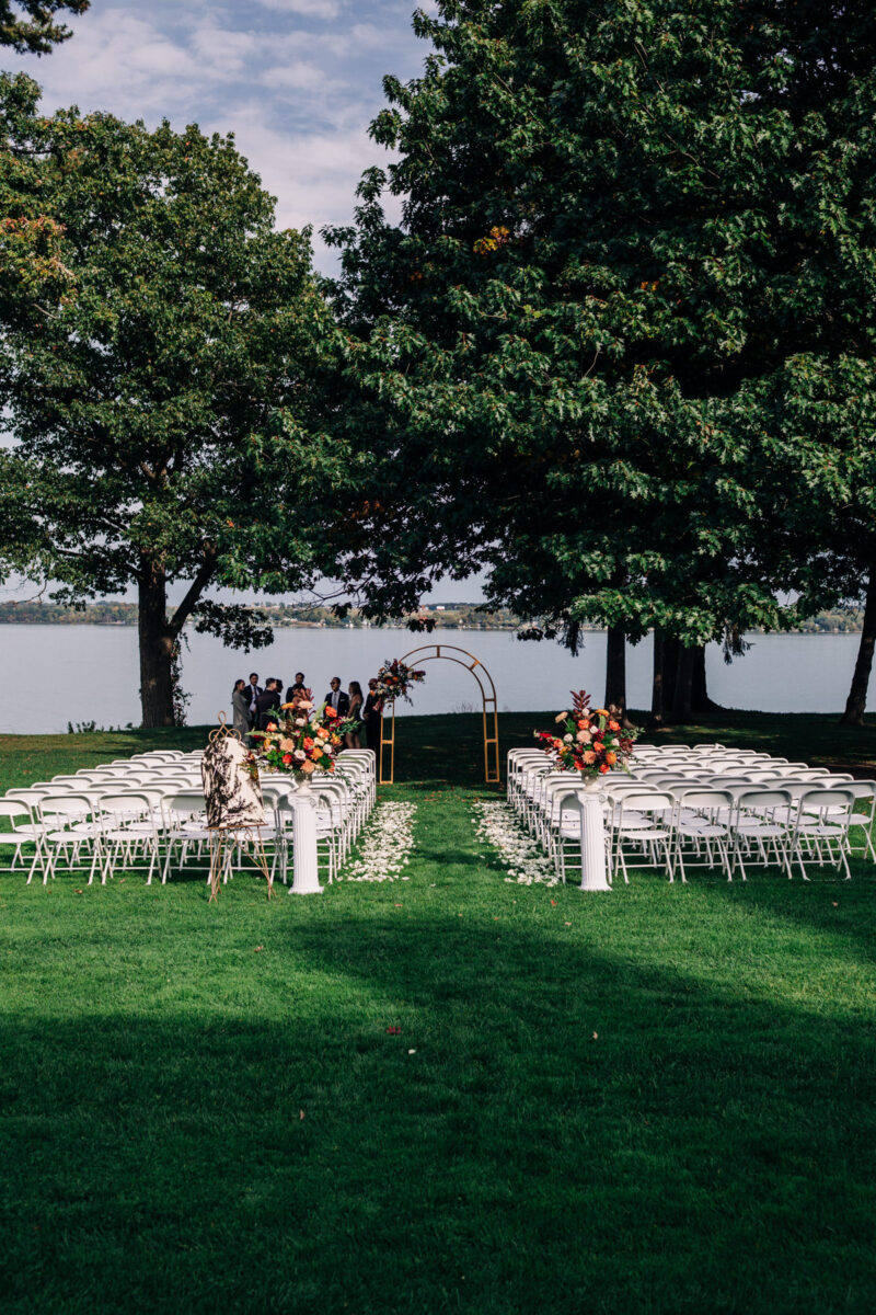 belhurst-castle-finger-lakes-wedding-photographer