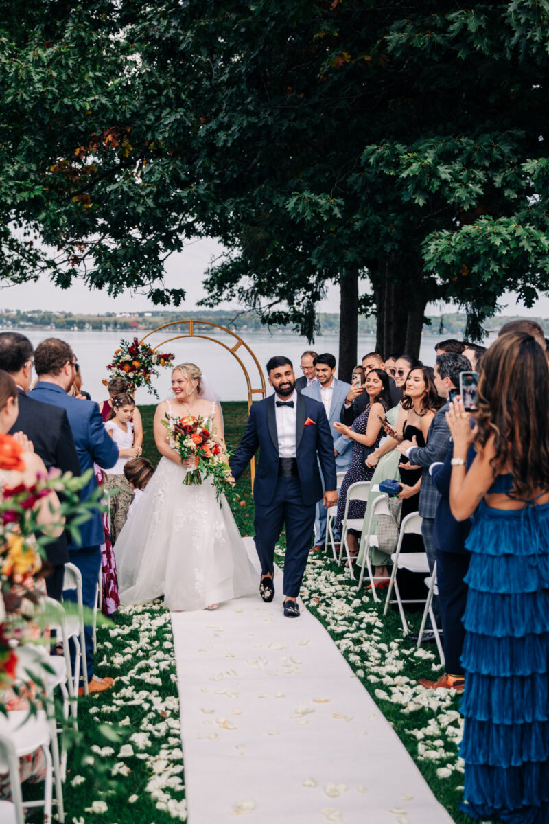 belhurst-castle-finger-lakes-wedding-photographer