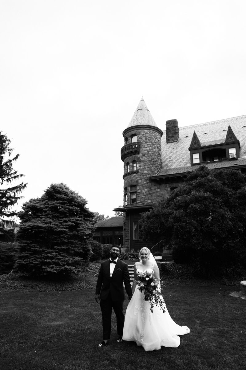 belhurst-castle-finger-lakes-wedding-photographer