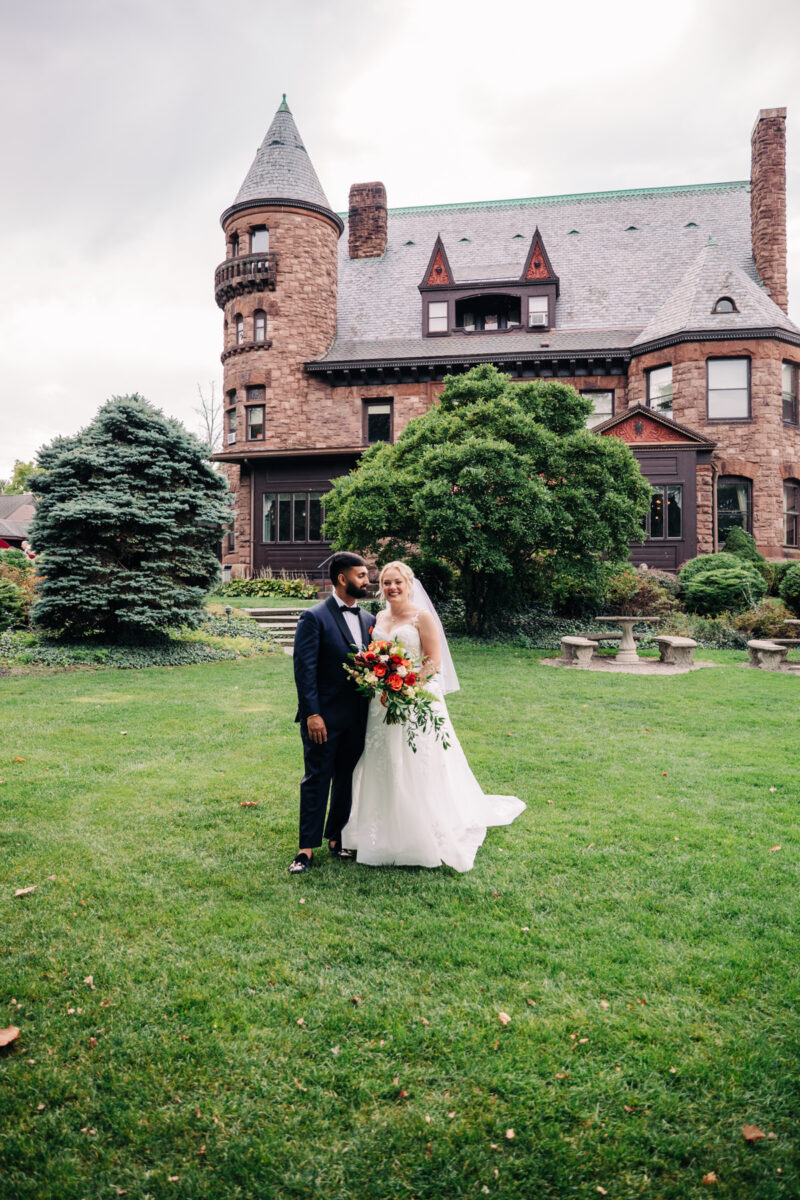 belhurst-castle-finger-lakes-wedding-photographer