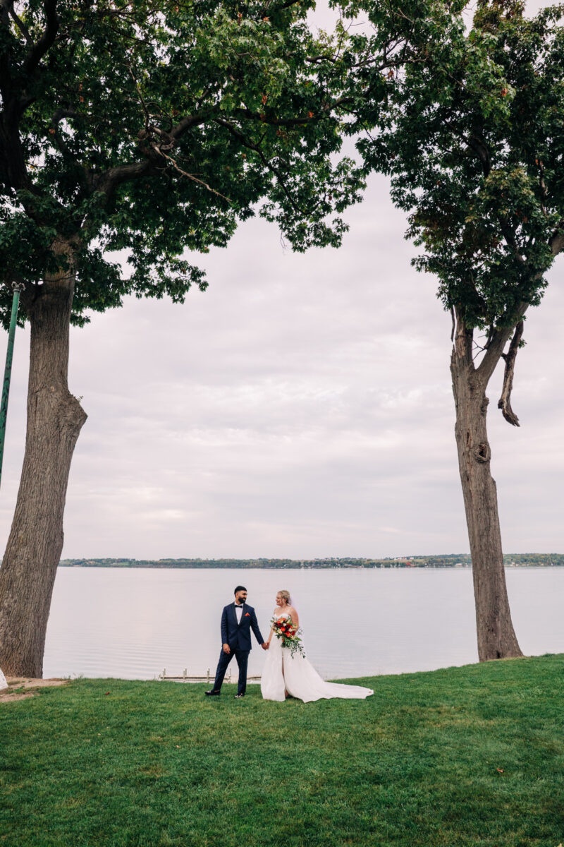 belhurst-castle-finger-lakes-wedding-photographer