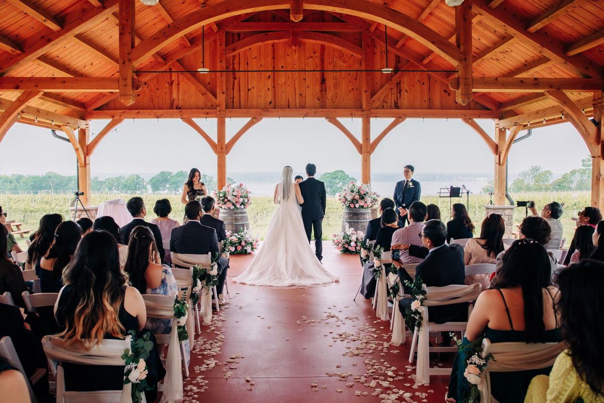 ventosa-vineyards-finger-lakes-wedding-photographer