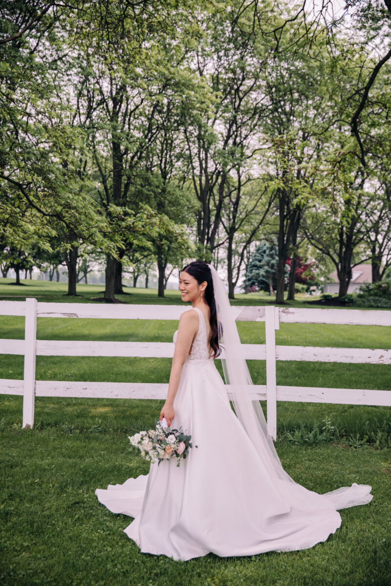 ventosa-vineyards-finger-lakes-wedding-photographer