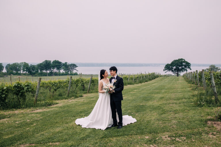 ventosa-vineyards-finger-lakes-wedding-photographer