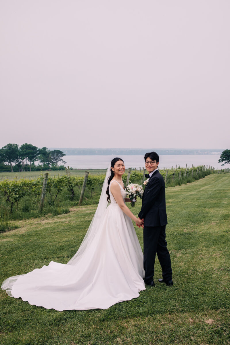 ventosa-vineyards-finger-lakes-wedding-photographer
