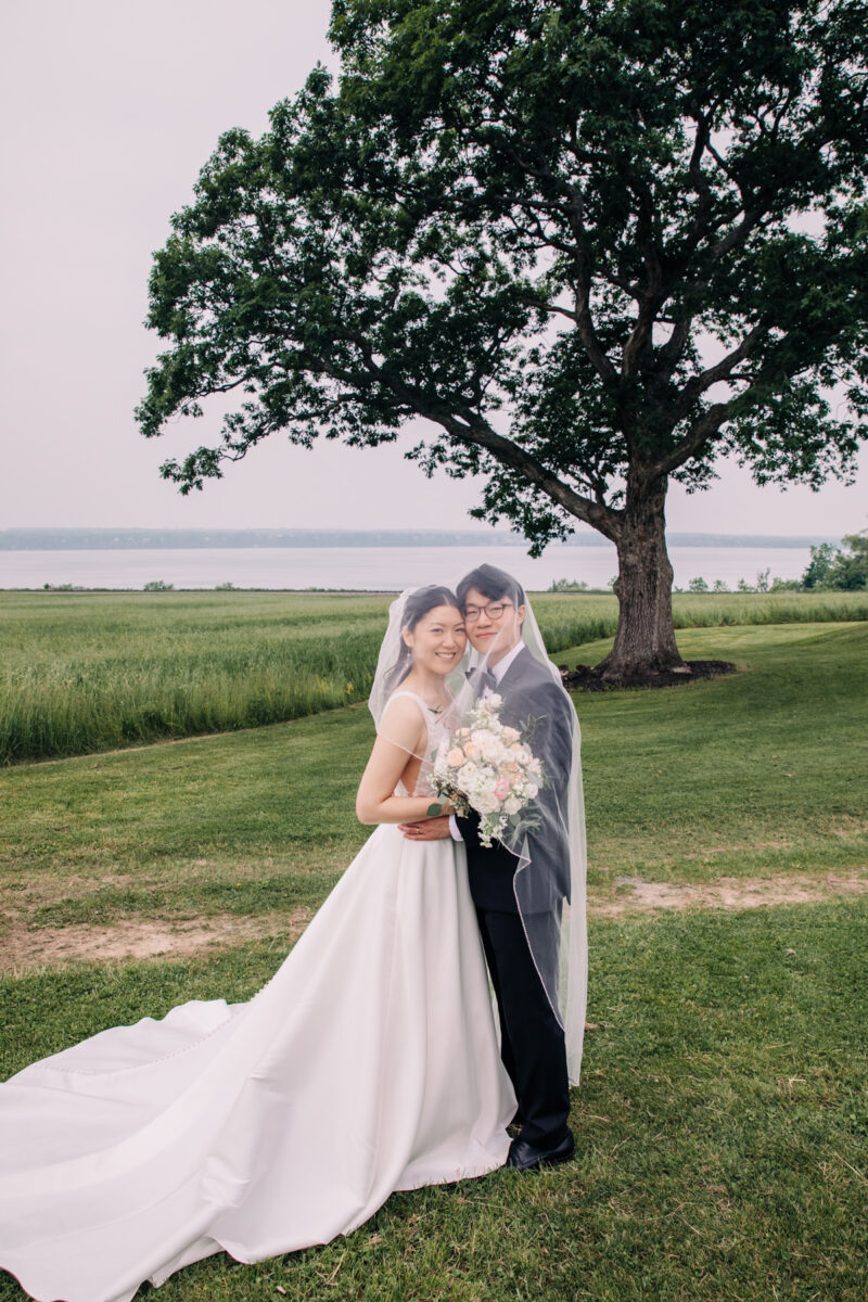 ventosa-vineyards-finger-lakes-wedding-photographer